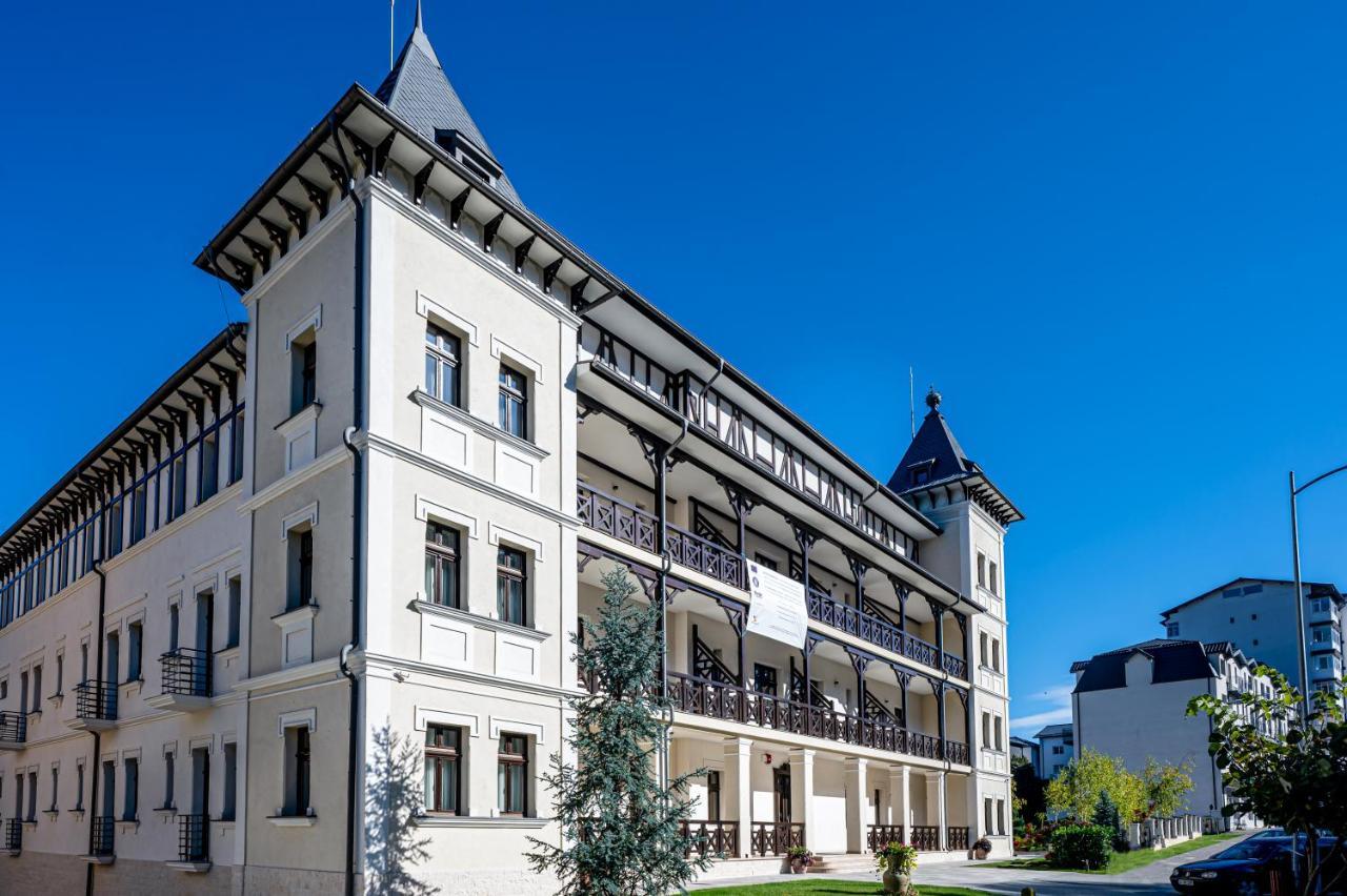 Hotel Carolin Călimăneşti Eksteriør bilde
