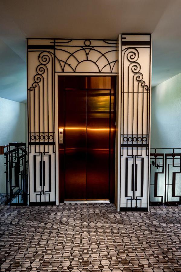 Hotel Carolin Călimăneşti Eksteriør bilde